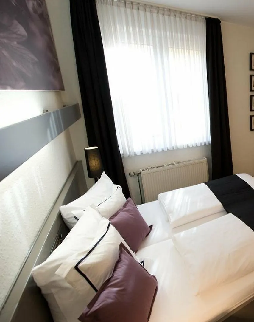 ** Hotel Good Morning Berlin City West Germany